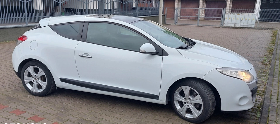 Renault Megane cena 17300 przebieg: 236550, rok produkcji 2009 z Białobrzegi małe 407